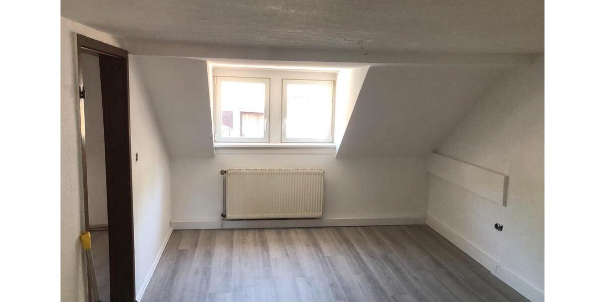 Dachgeschoßwohnung Kirn - 2 Zimmer, 50 m&sup2;, 600&euro; | Angebot:24658199