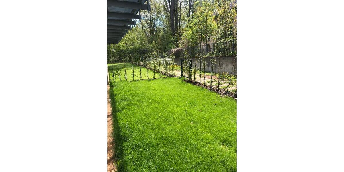 Terrassenwohnung Nürnberg Schnepfenreuth - 2 Zimmer, 93 m&sup2;, 1.550&euro; | Angebot:26451082