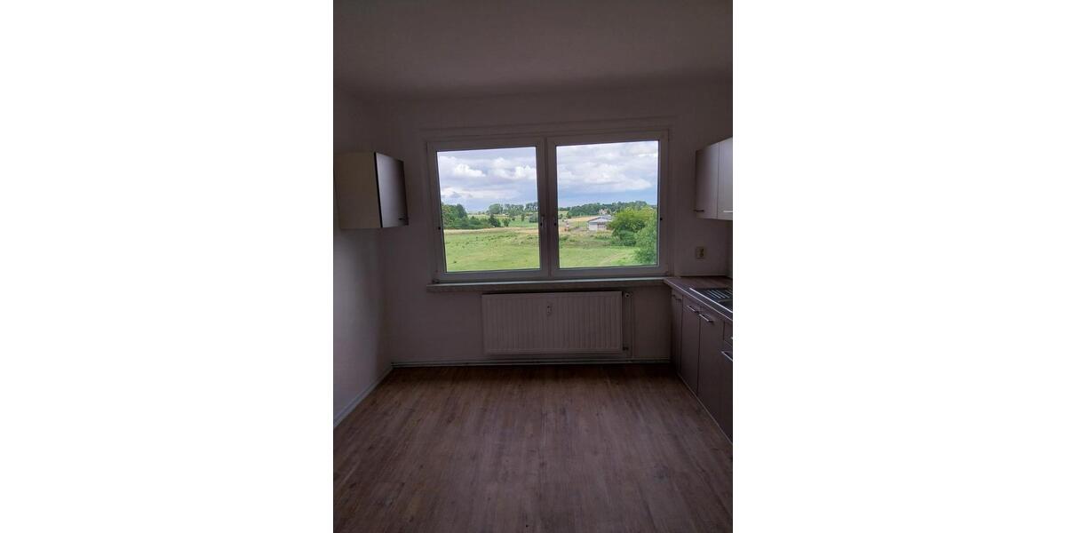 Etagenwohnung Ostrau - 4 Zimmer, 81 m&sup2;, 487&euro; | Angebot:23297204