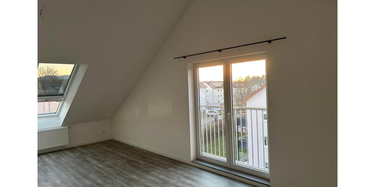 Dachgeschoßwohnung Mössingen - 2 Zimmer, 60 m&sup2;, 720&euro; | Angebot:26615042