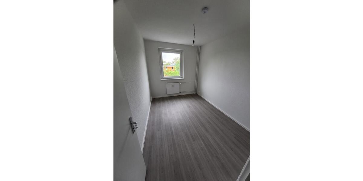 Etagenwohnung Jacobsdorf - 3 Zimmer, 59 m&sup2;, 392&euro; | Angebot:26695159