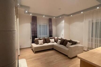 Wohnung Hausen - 3 Zimmer, 900&euro; | Angebot:23316034