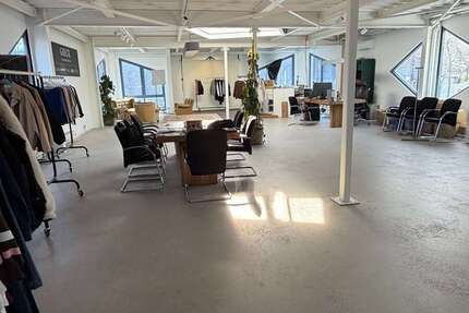 Büro in Ludwigsburg 3.500 € 200 m² zimmer