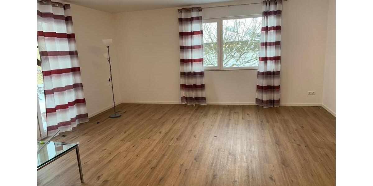 Bungalow Waldsassen - 3 Zimmer, 98 m&sup2;, 1.190&euro; | Angebot:26594506