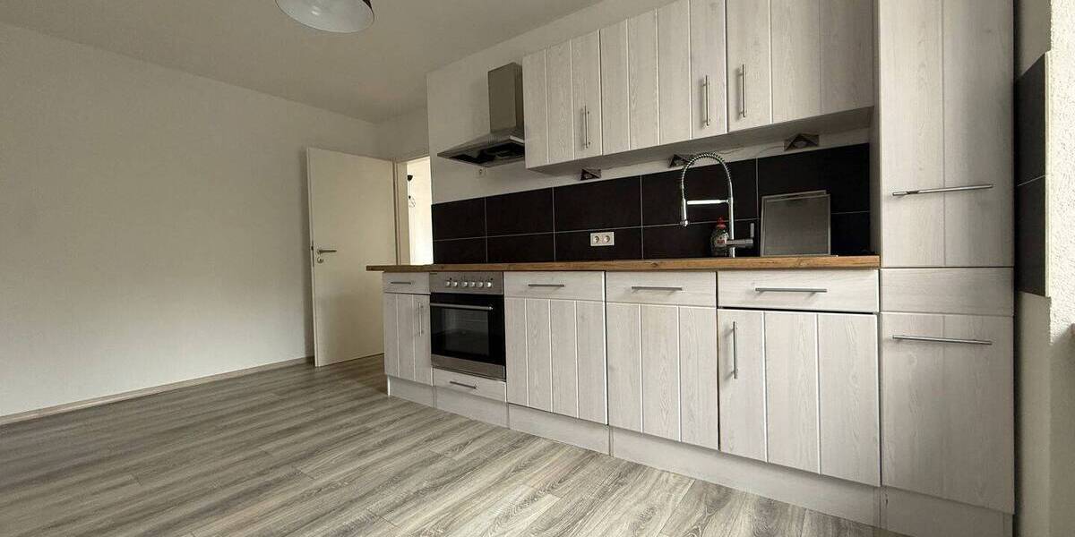 Modern sanierte 2-ZKB mit Einbauküche in Ottweiler - sofort bezugsfrei - Etagenwohnung Ottweiler | Angebot:26164331