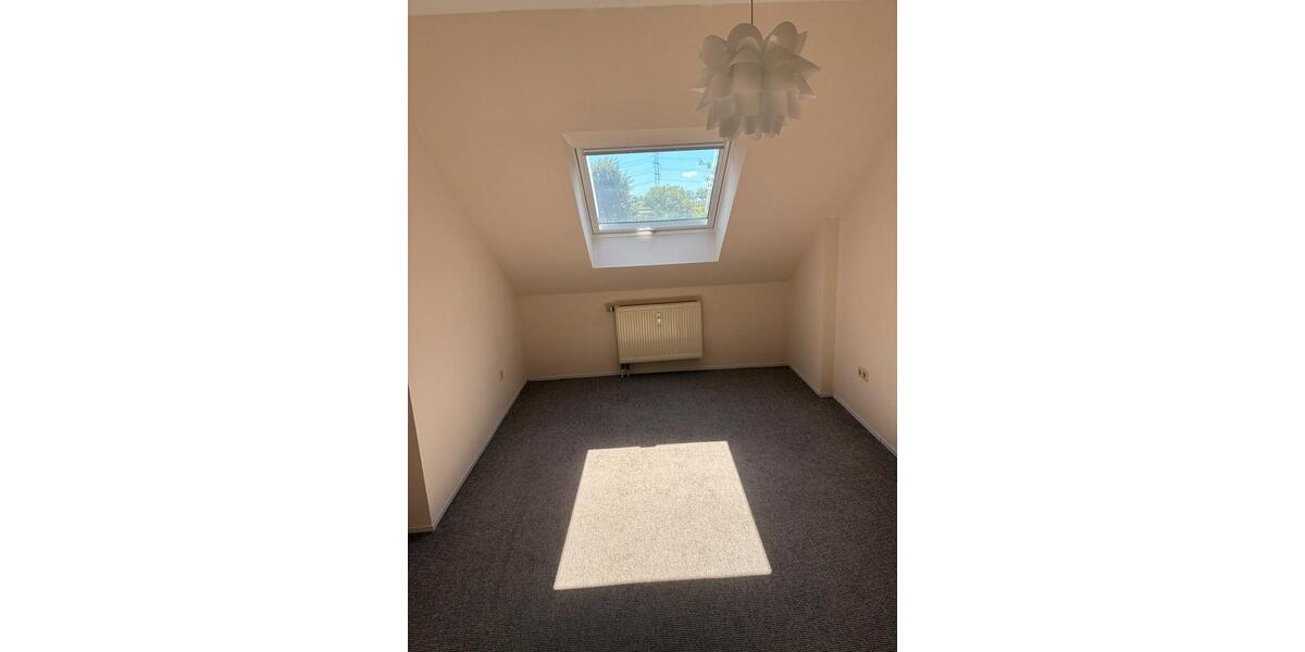 Dachgeschoßwohnung Bad Bellingen - 3.5 Zimmer, 73 m&sup2;, 950&euro; | Angebot:26045344