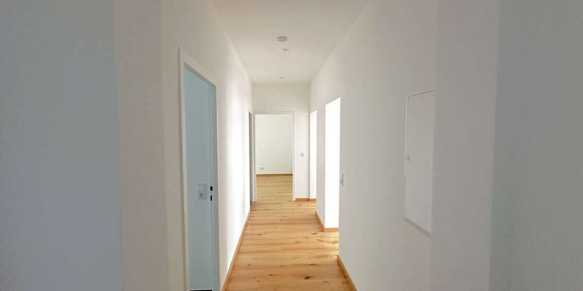 Etagenwohnung Frankfurt Westend Süd - 3 Zimmer, 95 m&sup2;, 1.900&euro; | Angebot:26840459