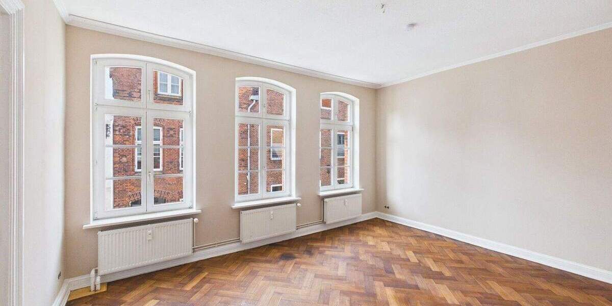 Gewerbeobjekt Husum Altstadt - 3 Zimmer, 1.150&euro; | Angebot:26155647