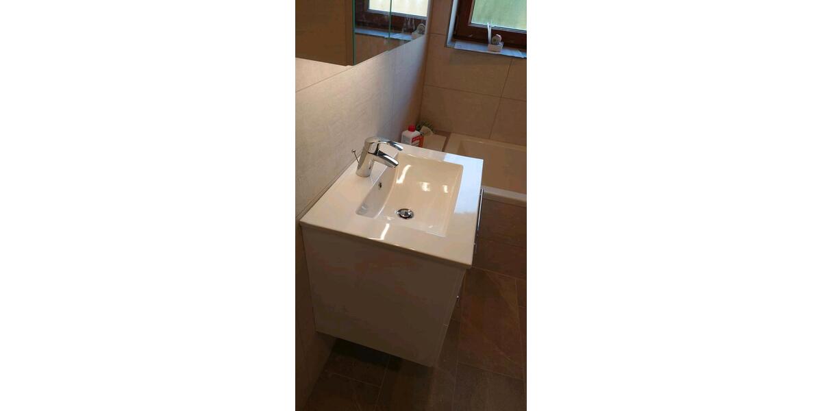 Hochparterre Windischeschenbach - 4 Zimmer, 94 m&sup2;, 1.000&euro; | Angebot:26445850