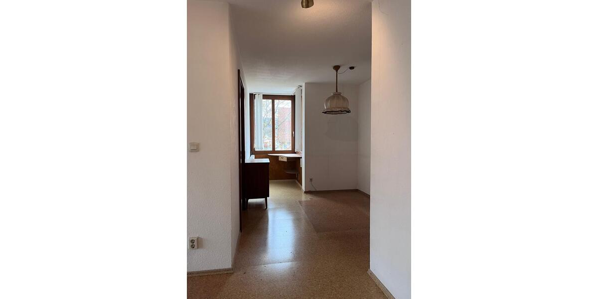 Erdgeschoßwohnung Albstadt - 3.5 Zimmer, 86 m&sup2;, 700&euro; | Angebot:24767536