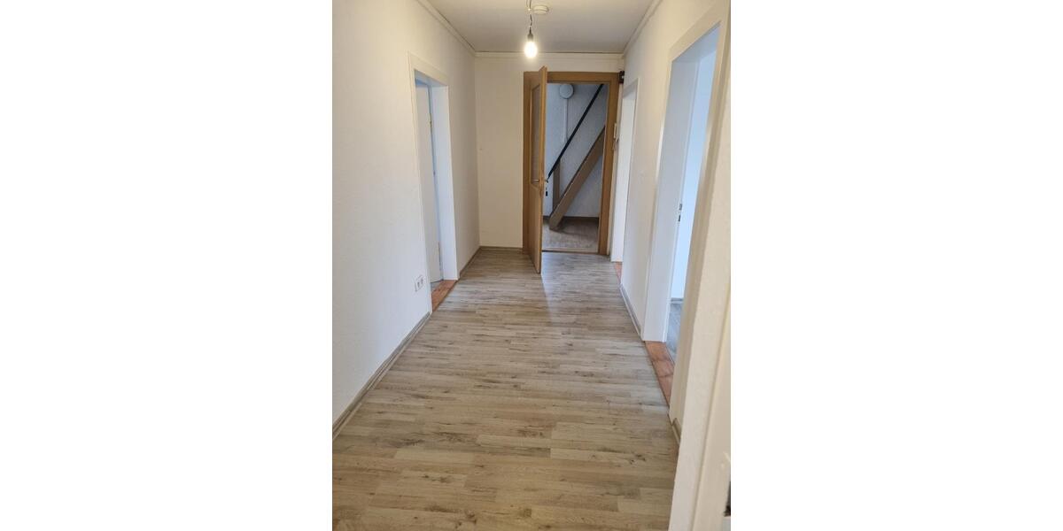 Wohnen auf Zeit Braunschweig Wabe-Schunter-Beberbach - 3 Zimmer, 80 m&sup2;, 410&euro; | Angebot:24741033