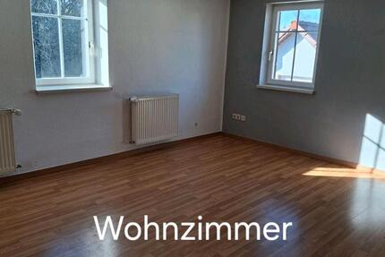 Wohnung Dippoldiswalde - 4 Zimmer, 82 m&sup2;, 600&euro; | Angebot:26105046