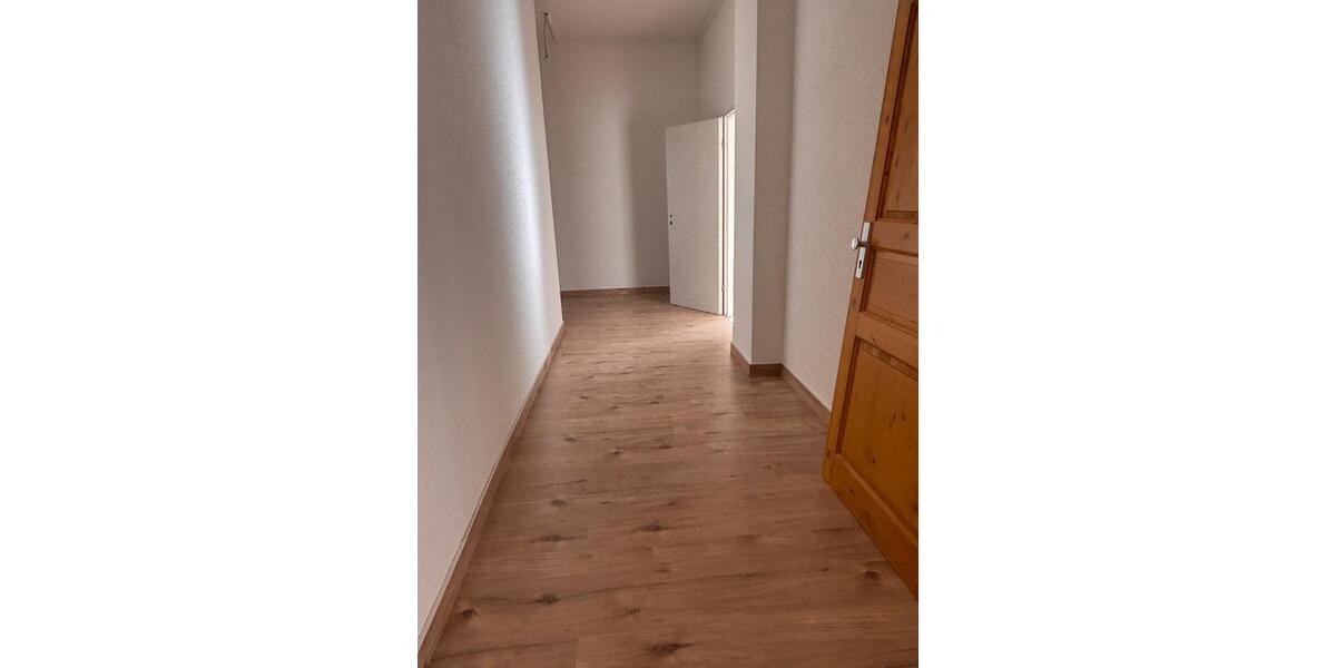 Großzügige 3-Raum-Altbauwohnung (120 m²) mit Aufzug 3 zimmer