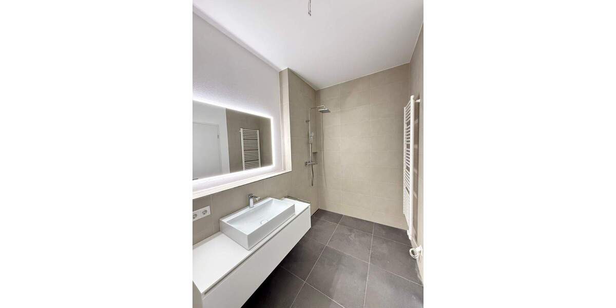 Etagenwohnung München Pasing-Obermenzing - 4 Zimmer, 153 m&sup2;, 3.490&euro; | Angebot:25728949