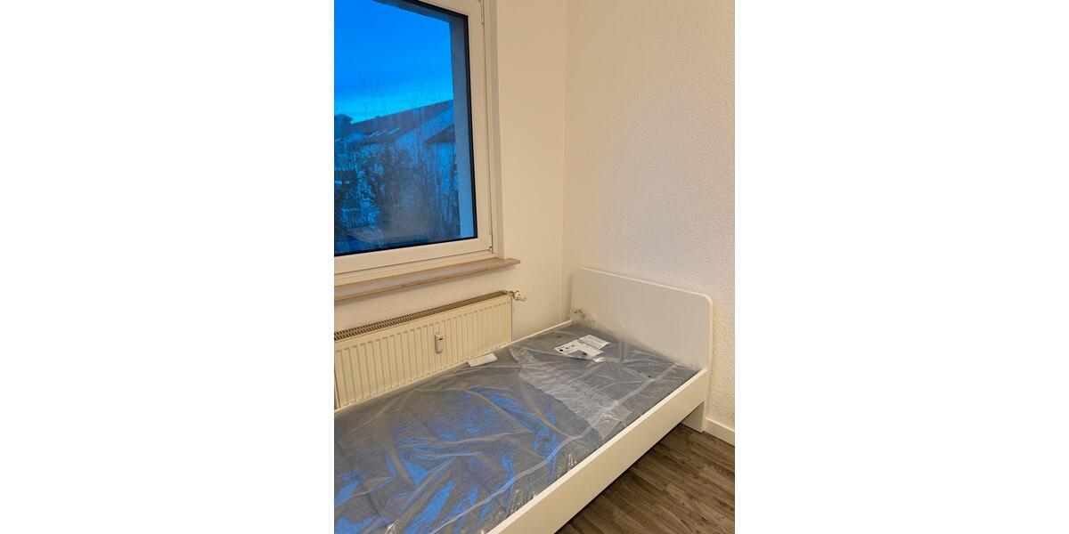 Wohnen auf Zeit Magdeburg Neue Neustadt - 1 Zimmer, 12 m&sup2;, 375&euro; | Angebot:25979054