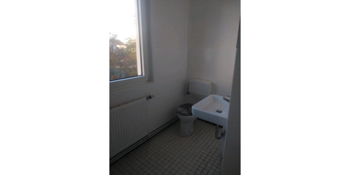 Etagenwohnung Vordorf - 4.5 Zimmer, 90 m&sup2;, 800&euro; | Angebot:26581878