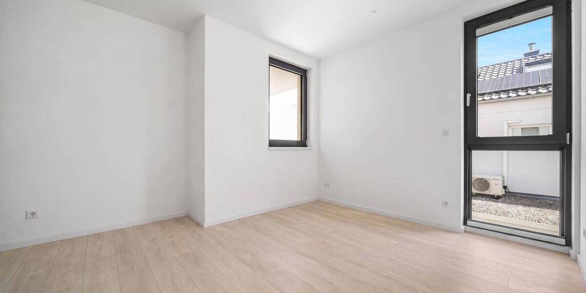 Einfamilienhaus Frankfurt am Main Kalbach-Riedberg - 5 Zimmer, 182 m&sup2;, 4.800&euro; | Angebot:26275947