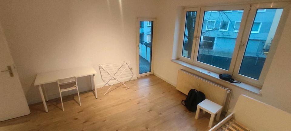 WG-Zimmer in Essen (Altendorf) – 20 m² mit Balkon