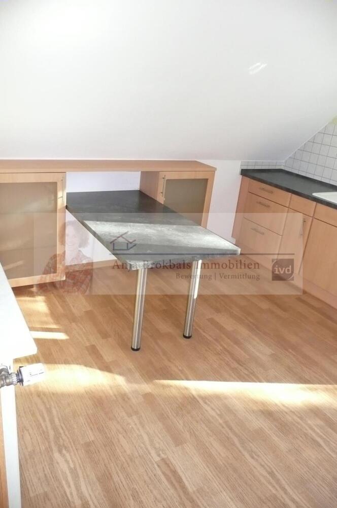 Geräumige 2-Zimmer-Mietwohnung mit Balkon in ruhiger Ortsrandlage