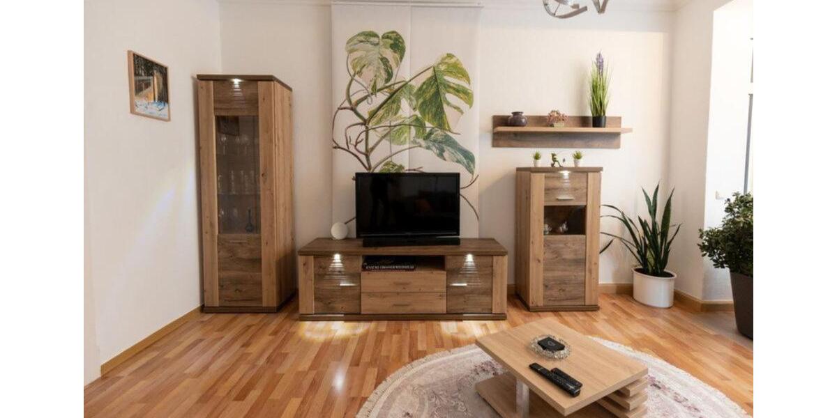 Wohnen auf Zeit Auerbach/Vogtland Vogtland - 4 Zimmer, 100 m&sup2;, 70&euro; | Angebot:25656663