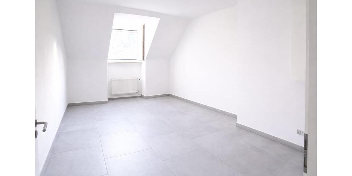 Dachgeschoßwohnung Hagen - 3.5 Zimmer, 68 m&sup2;, 805&euro; | Angebot:26194893