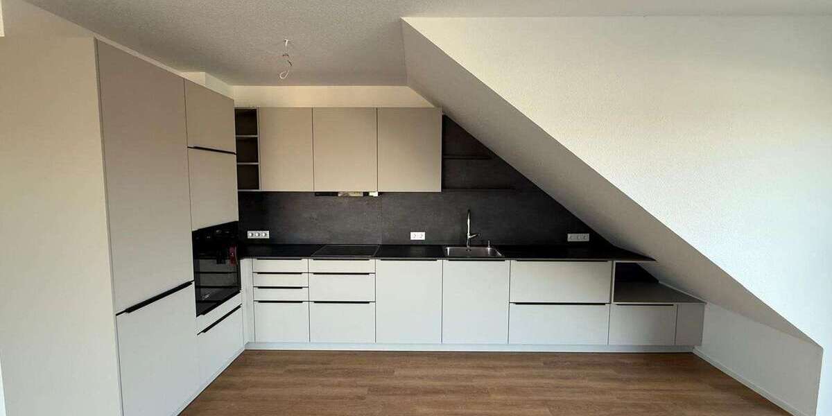 Etagenwohnung Bad Wimpfen - 3 Zimmer, 104 m&sup2;, 1.299&euro; | Angebot:26631572