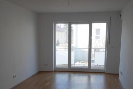 Exklusive 2-Zimmer-Wohnung mit Balkon und Einbauküche in Erding 2 zimmer