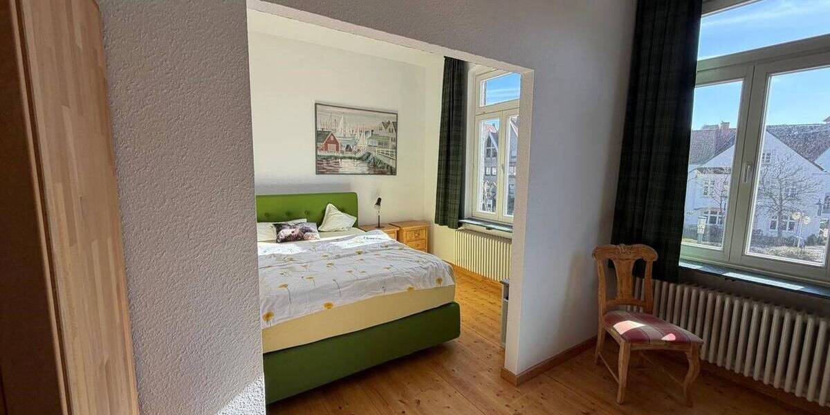 Etagenwohnung Bad Salzuflen Innenstadt - 4 Zimmer, 125 m&sup2;, 950&euro; | Angebot:26205741