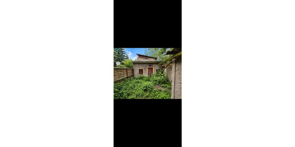 Erdgeschoßwohnung Oschersleben (Bode) - 4 Zimmer, 136 m&sup2;, 750&euro; | Angebot:26542390