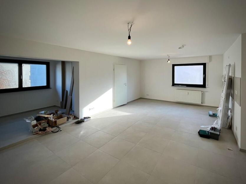 Neuwertige 3,5 Zimmer Mietwohnung in Frankfurt-Sossenheim zimmer