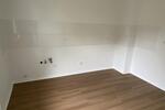 **FRISCH SANIERT**HELLE RÄUME UND RUHIGER WOHNGEGEND!** zimmer