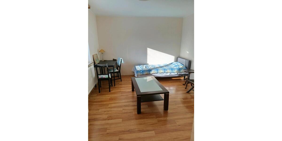 Sonniges EG-Zimmer ab sofort 1 zimmer