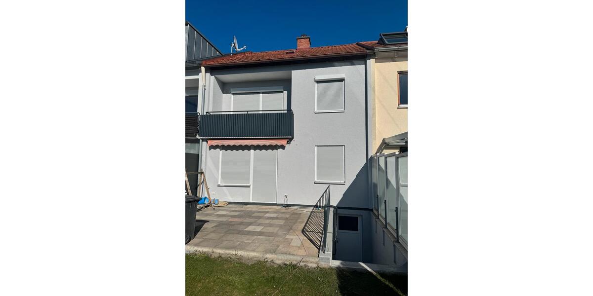 Reihenhaus Augsburg Hochzoll - 4 Zimmer, 100 m&sup2;, 1.800&euro; | Angebot:26072125