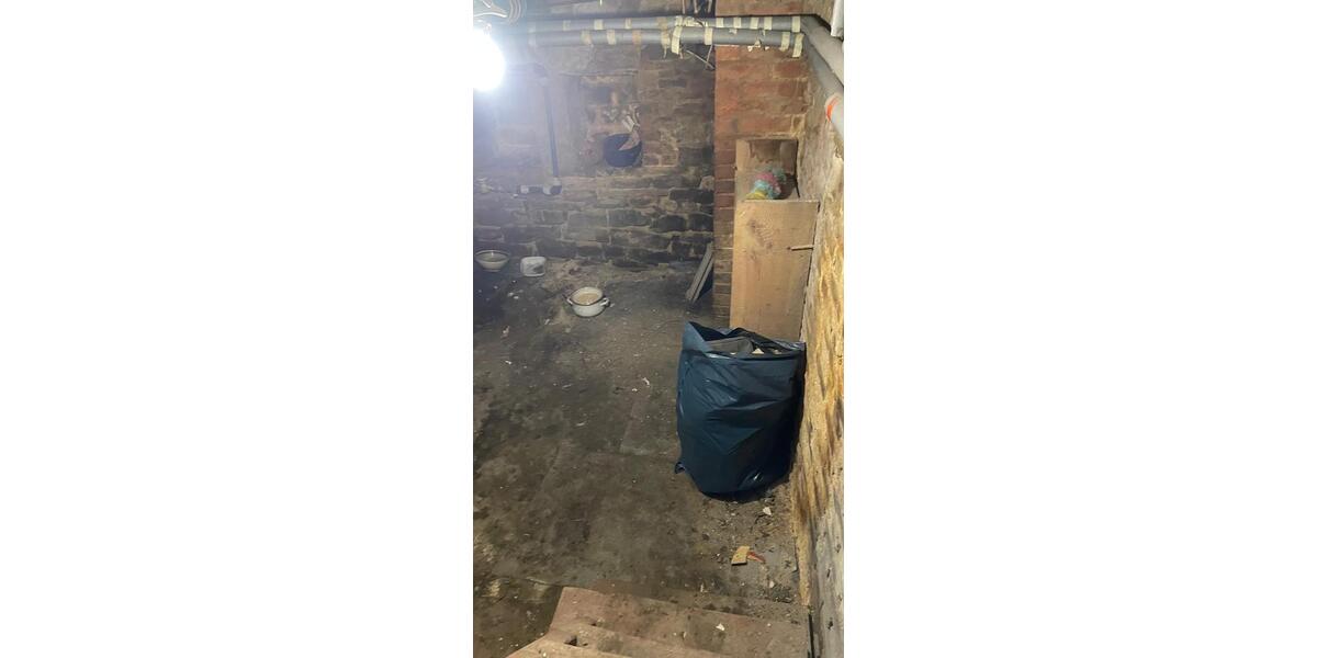 Erdgeschoßwohnung Erxleben - 4 Zimmer, 90 m&sup2;, 600&euro; | Angebot:26160773