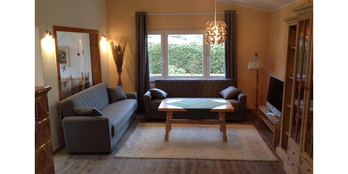 vermiete kleines EFH nah Berlin zwischen See (100m) und Wald 2 zimmer