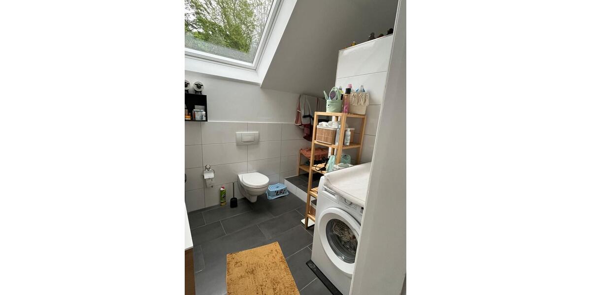 Maisonettenwohnung Bordesholm - 6.5 Zimmer, 160 m&sup2;, 1.600&euro; | Angebot:26503262