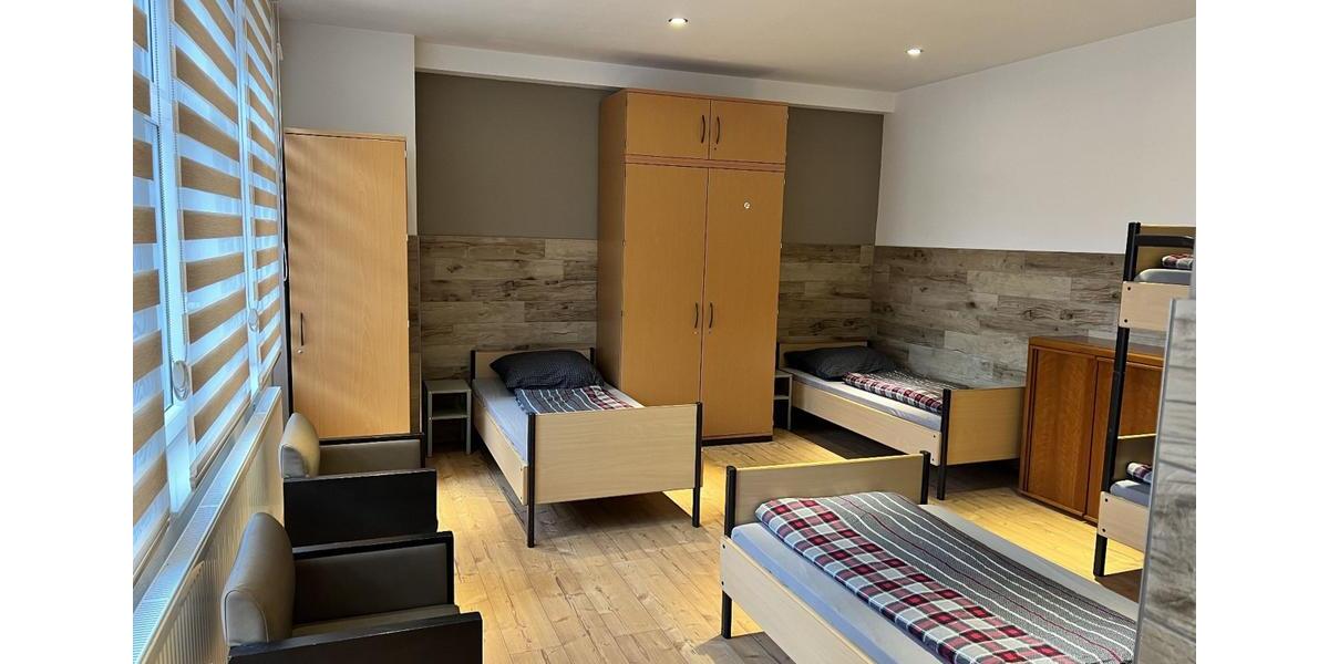 Wohnen auf Zeit Backnang - 2 Zimmer, 65 m&sup2;, 2.070&euro; | Angebot:26210786