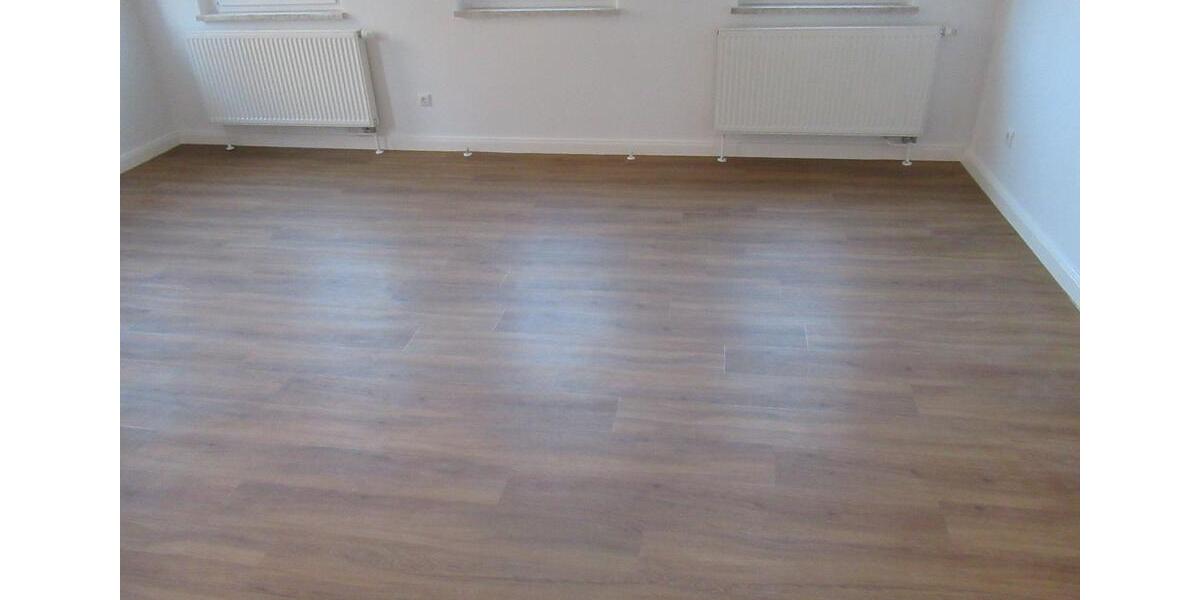 Etagenwohnung Kronach - 3 Zimmer, 73 m&sup2;, 680&euro; | Angebot:25742566