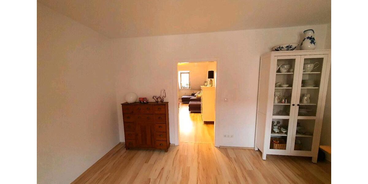 Dachgeschoßwohnung Bautzen - 4 Zimmer, 81 m&sup2;, 567&euro; | Angebot:26038397