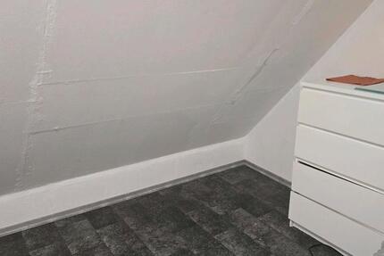 Private WG ZIMMERN ZU VERMIETEN IN Backnang 1 zimmer