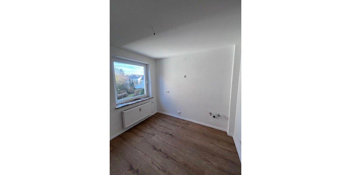 Dachgeschoßwohnung Barsinghausen - 4 Zimmer, 88 m&sup2;, 840&euro; | Angebot:26552078