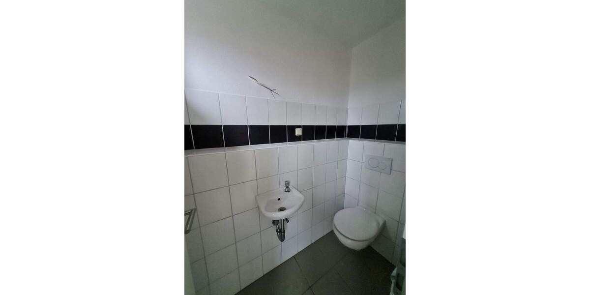 Großzügig Wohnen über 2 Etagen in Riegelsberg 5 zimmer