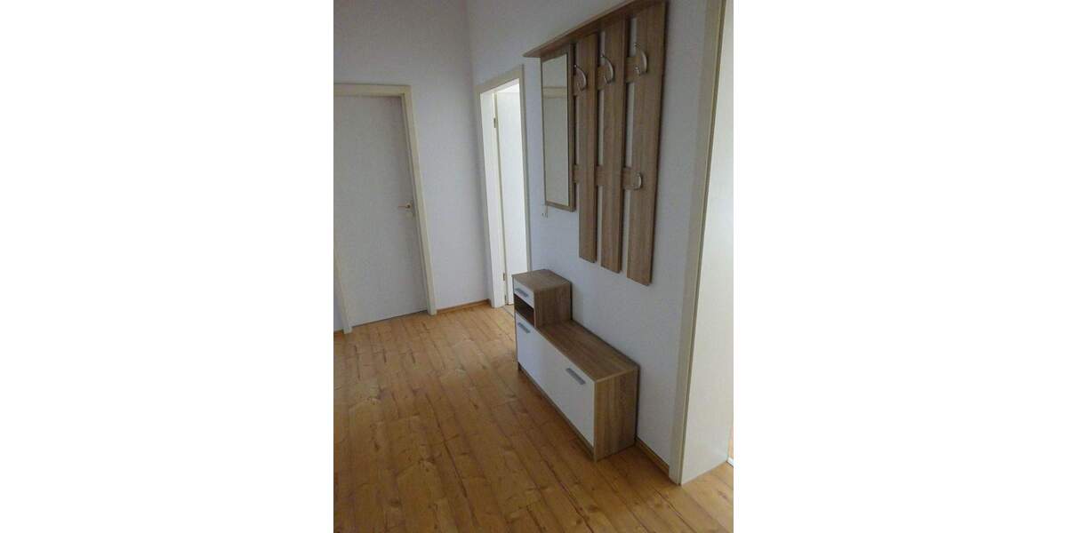 Etagenwohnung Treuen - 2 Zimmer, 61 m&sup2;, 385&euro; | Angebot:25985415