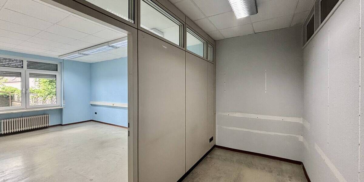 Gewerbeobjekt Trier / Heiligkreuz Heiligkreuz - 1 Zimmer, 2.500&euro; | Angebot:25730814