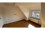 Dachgeschoßwohnung Holzminden - 4 Zimmer, 60 m&sup2;, 470&euro; | Angebot:26094472