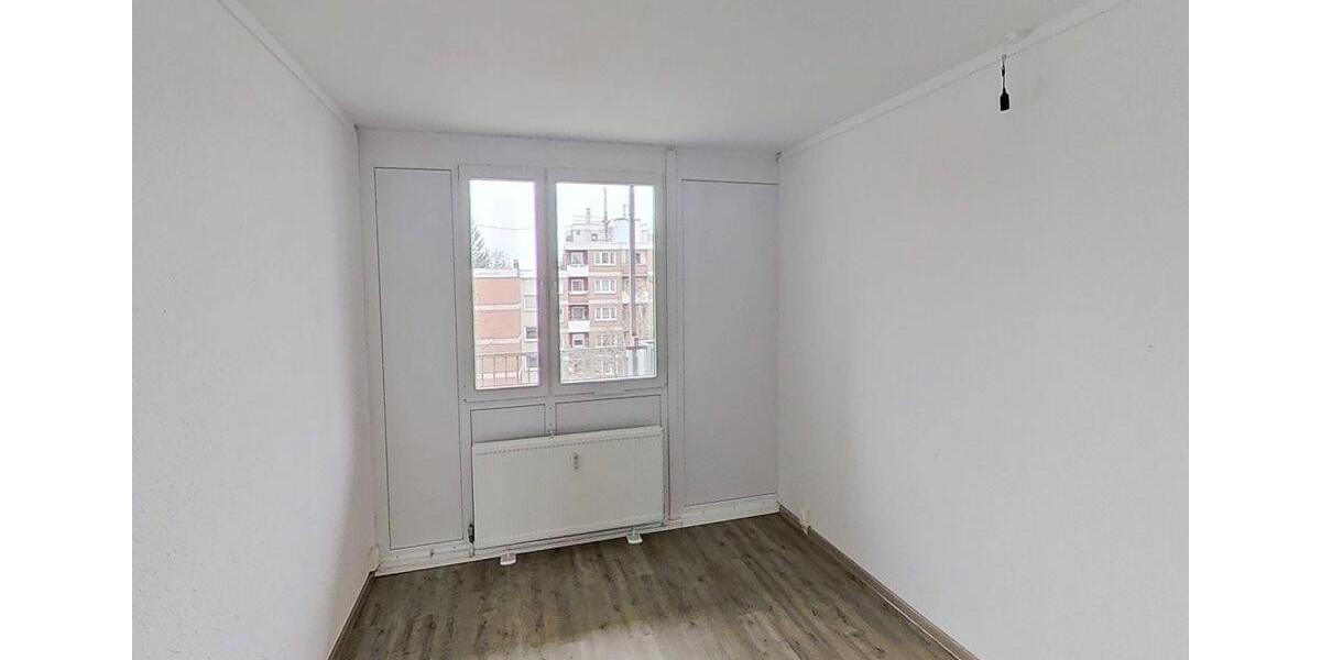 Etagenwohnung Celle - 3 Zimmer, 83 m&sup2;, 699&euro; | Angebot:25807693