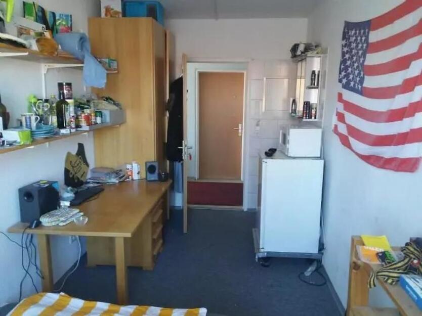 StudentenZimmer in Erlangen in bester Lage zu Uni und Innenstadt