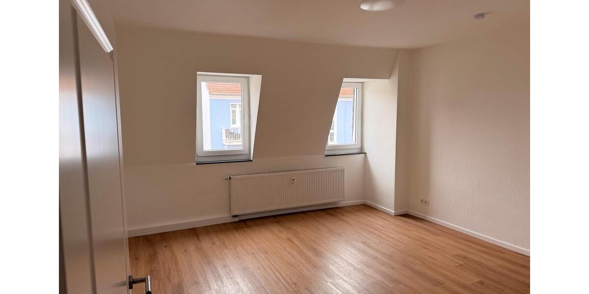 Dachgeschoßwohnung Fulda Fulda-Galerie - 3 Zimmer, 90 m&sup2;, 1.500&euro; | Angebot:26130117