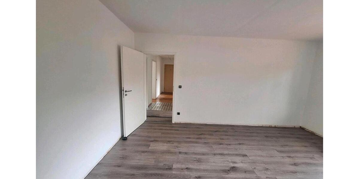 Etagenwohnung Hirschau - 3 Zimmer, 73 m&sup2;, 600&euro; | Angebot:26033532