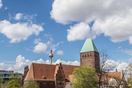 Furnished town house in Berlin Mitte towards Kreuzberg for 6-12 m 3 zimmer